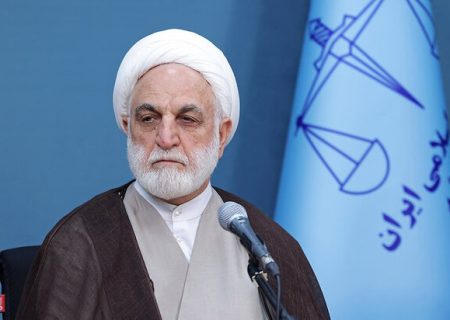 رئیس قوه قضاییه: زمینه‌های فساد را از بین ببریم/ نیاز کشور وحدت مردم و مسئولان است