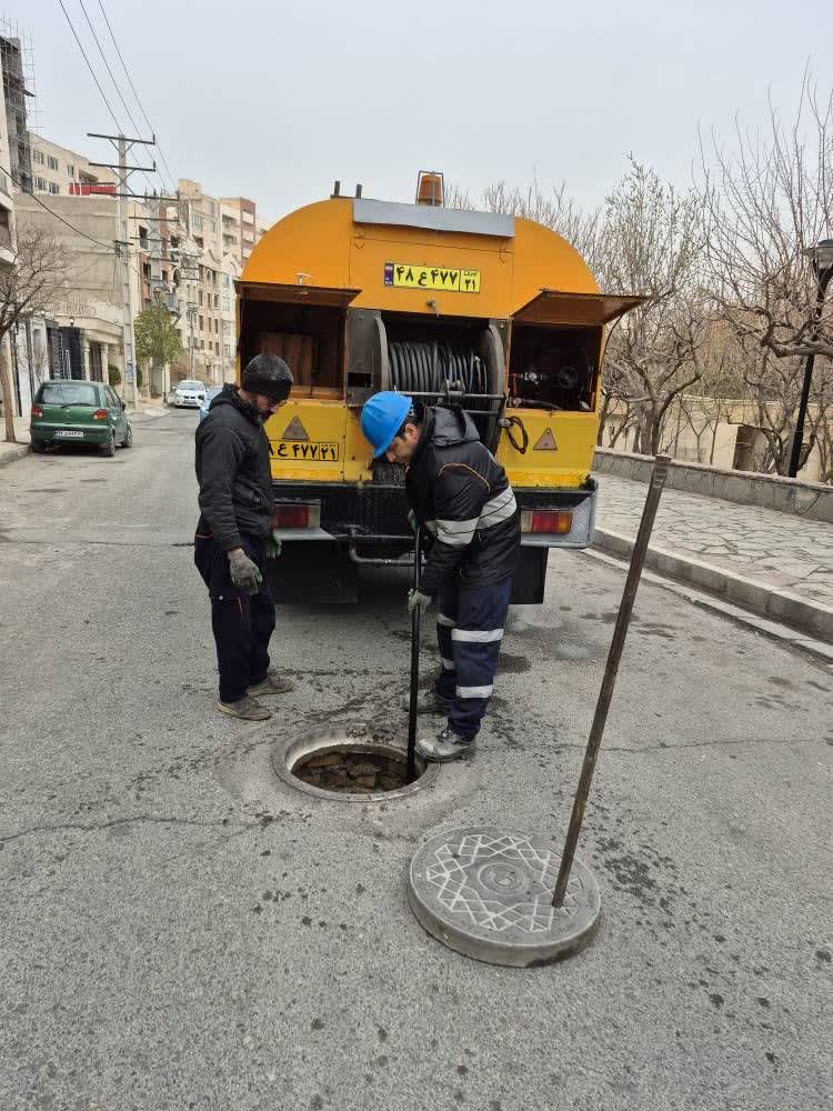 شستشو و لایروبی بیش از ۱۳۰۰ کیلومتر از شبکه فاضلاب البرز در سال ۱۴۰۴