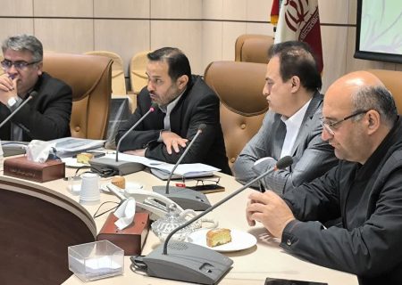 موانع تولید ۱۳ واحد صنعتی اشتهارد بررسی شد