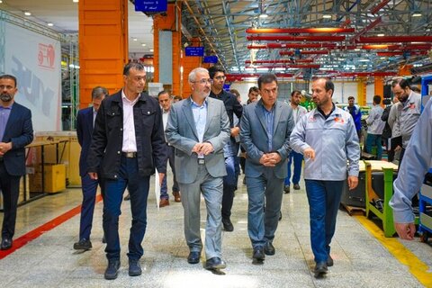 انعقاد تفاهم‌نامه مدیریت شهری کرج و گروه صنعتی تراکتورسازی تبریز