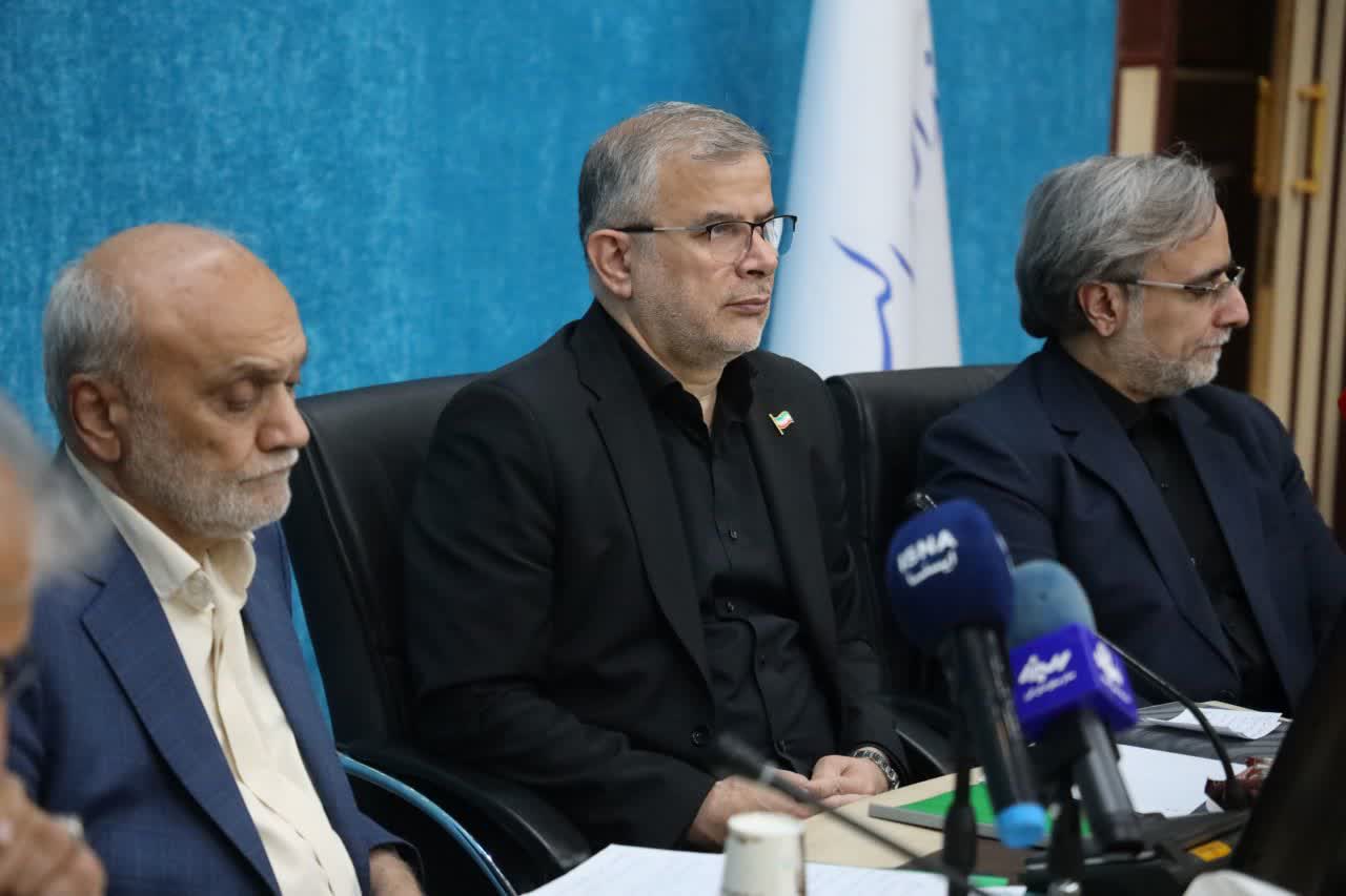 خط مقدم اقتصاد کشور در دست تولیدکنندگان است