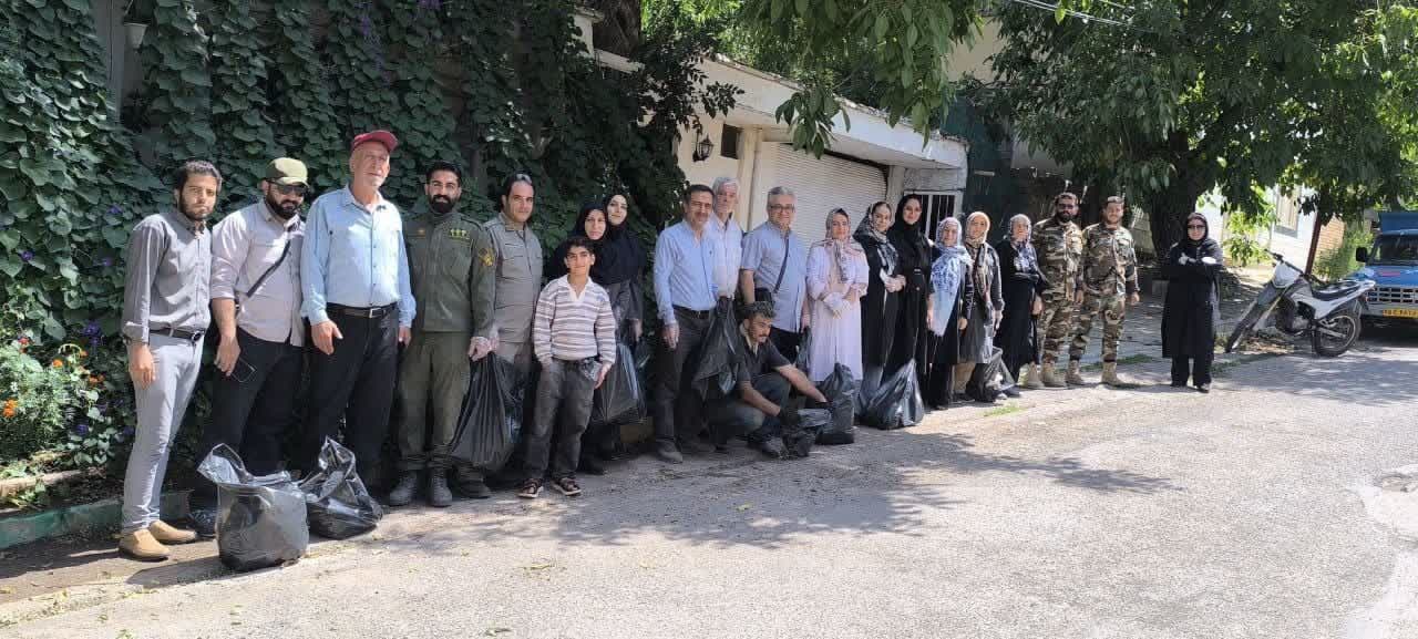 پویش مردمی پاکسازی محیط زیست روستای زیدشت طالقان برگزار شد