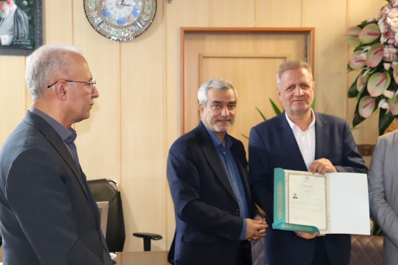 عباس سلطانی سکاندار اتاق اصناف مرکز اصفهان شد؛ تأکید بر تداوم خدمت، همدلی و تقویت جایگاه اصناف