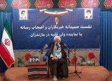 خبرنگاری؛ جهاد بزرگ در میدان جنگ رسانه‌ای / رسانه می‌تواند دشمن را به تسلیم و جامعه را به عزت برساند