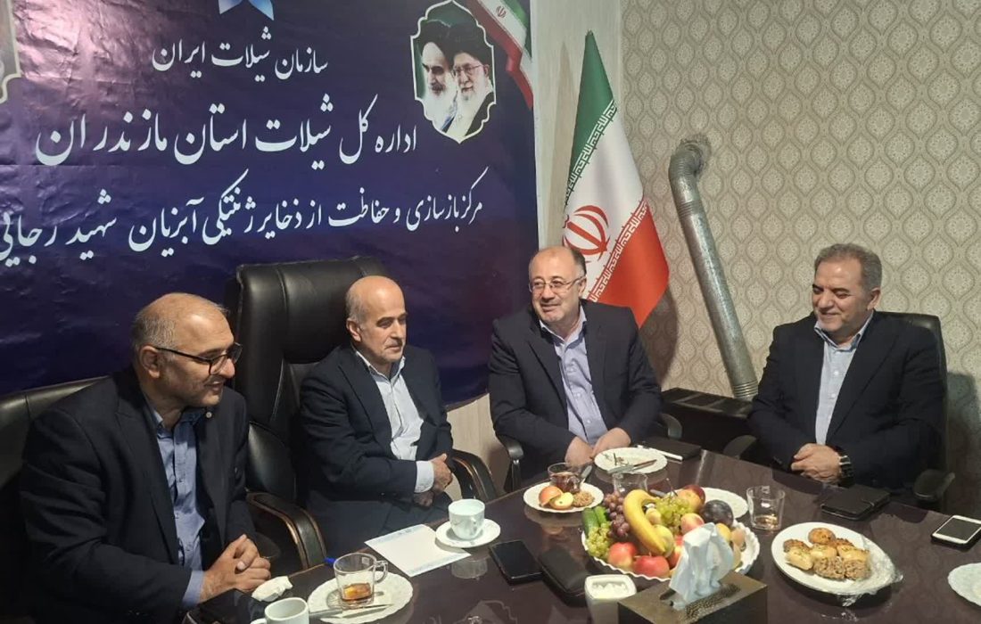 صیادان جنوب حتی در شرایط جنگ از دریا دست نکشیدند؛ رئیس سازمان شیلات: این رشادت‌ها را باید به تصویر کشید